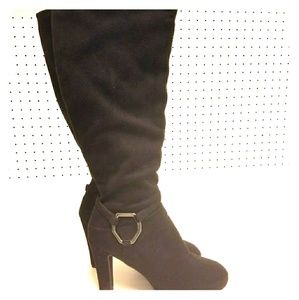 Black boots (wide calf)